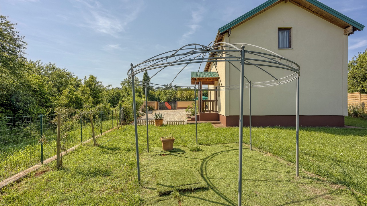 Photo of Outdoor in Materada