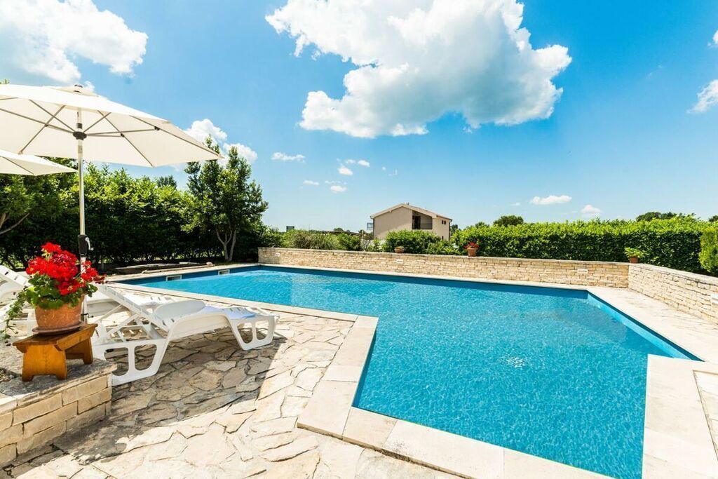 Photo of Outdoor in Lovinac
