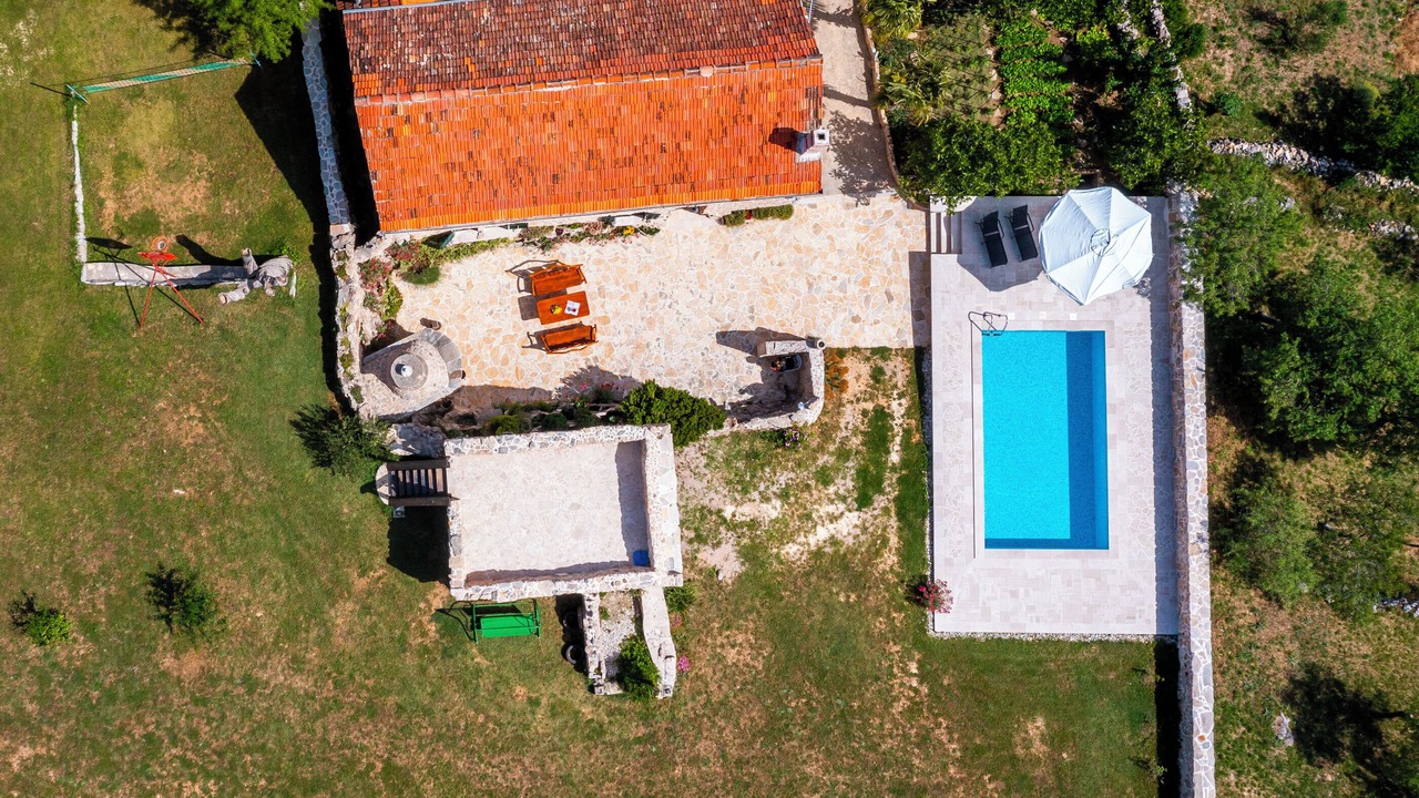 Photo of Outdoor in Drnis