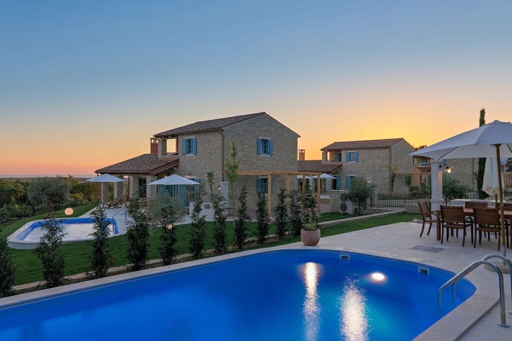 Photo of Outdoor in Vardica