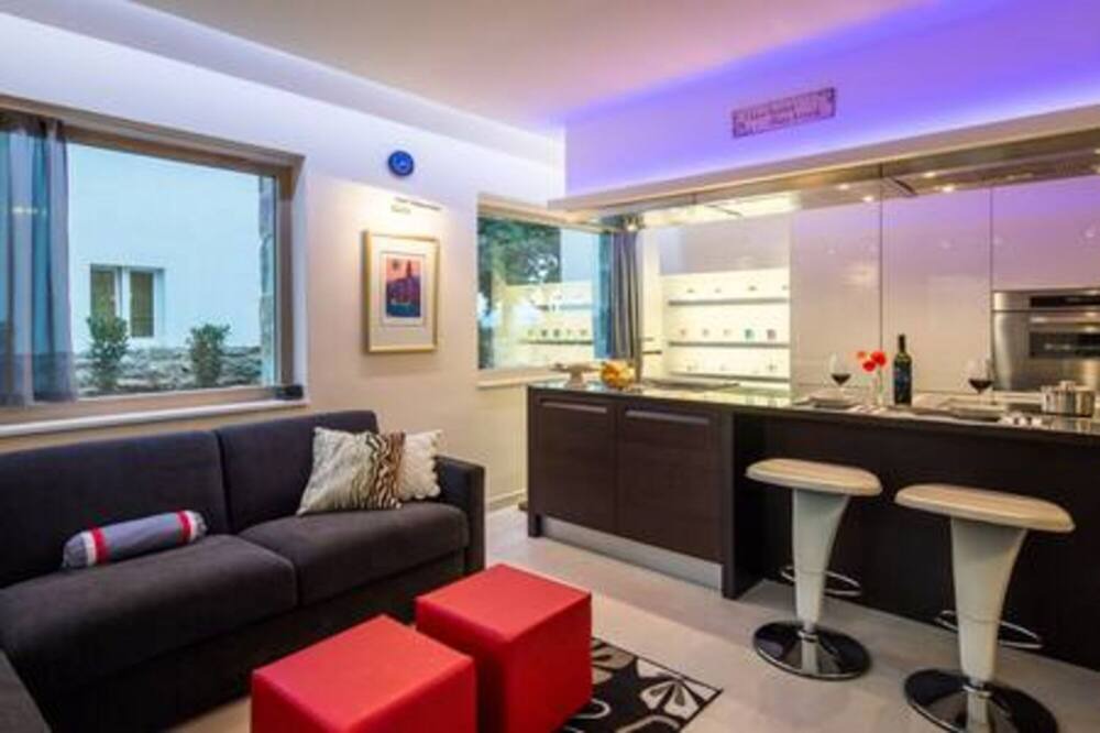 Photo of Livingroom in Dol