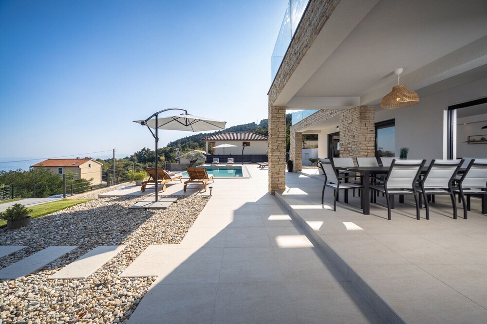 Photo of Patio Balcony in Bregi