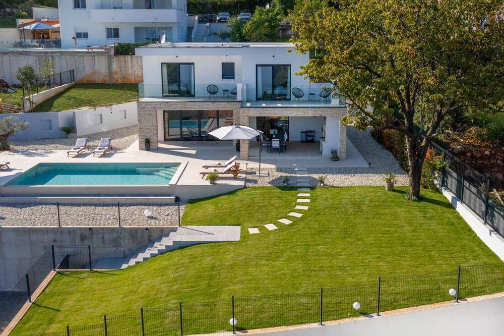 Photo of Outdoor in Bregi