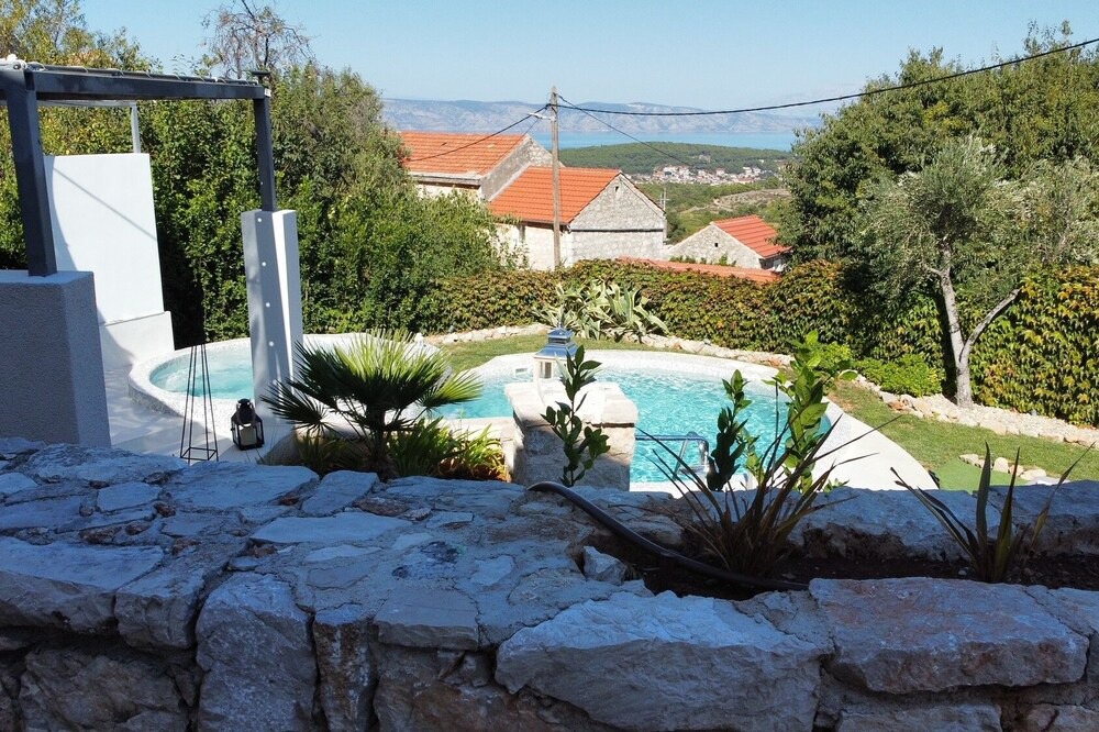 Photo of Outdoor in Pitve