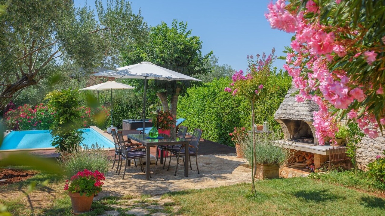 Photo of Outdoor in Rosini