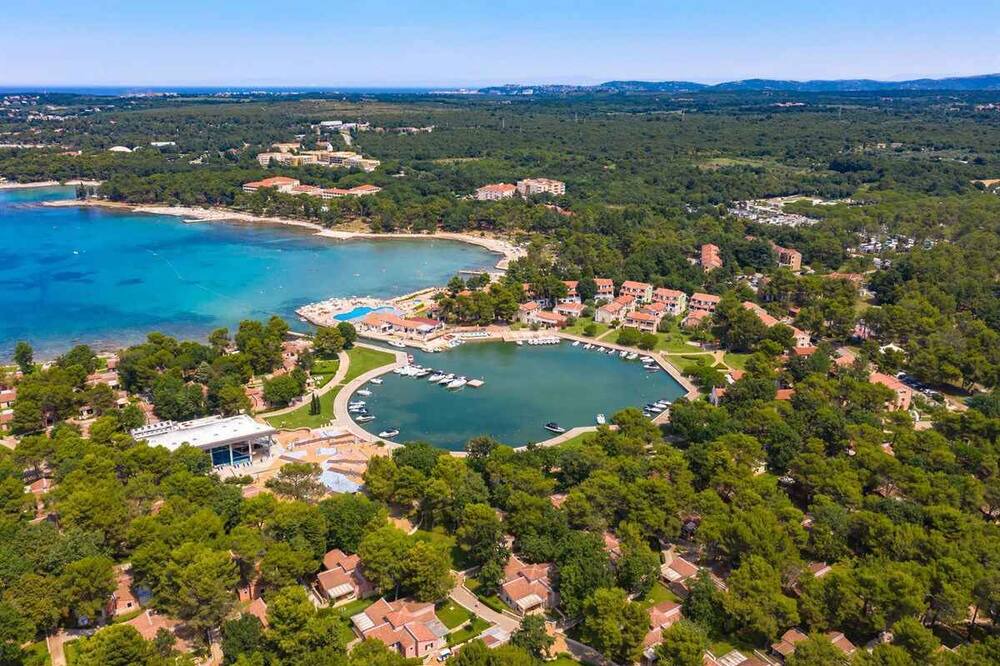 Photo of Outdoor in Monterol