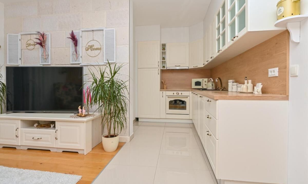Photo of Kitchen in Bidol