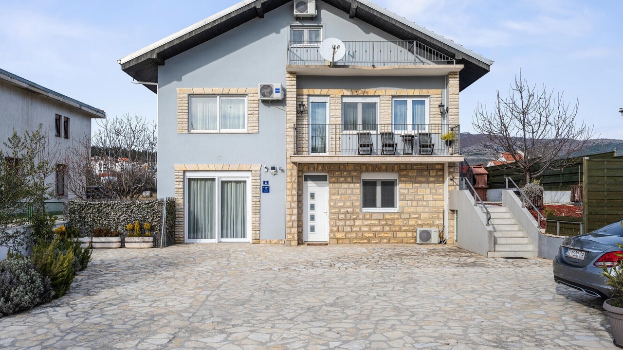 Photo of Outdoor in Drnis