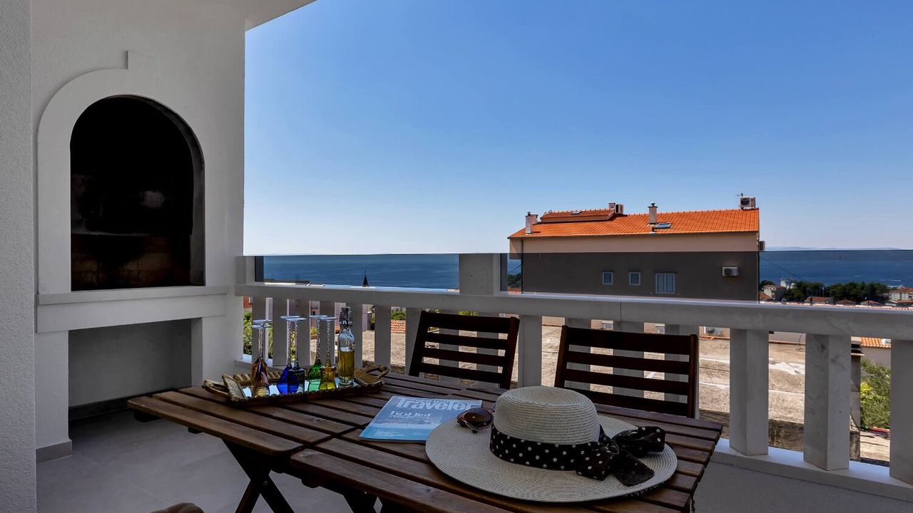 Photo of Patio Balcony in Bidol