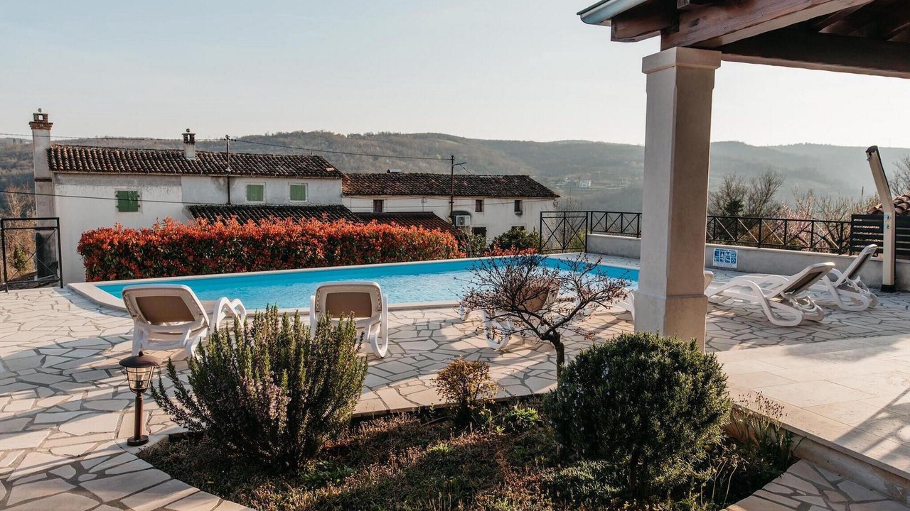 Photo of Outdoor in Brkac
