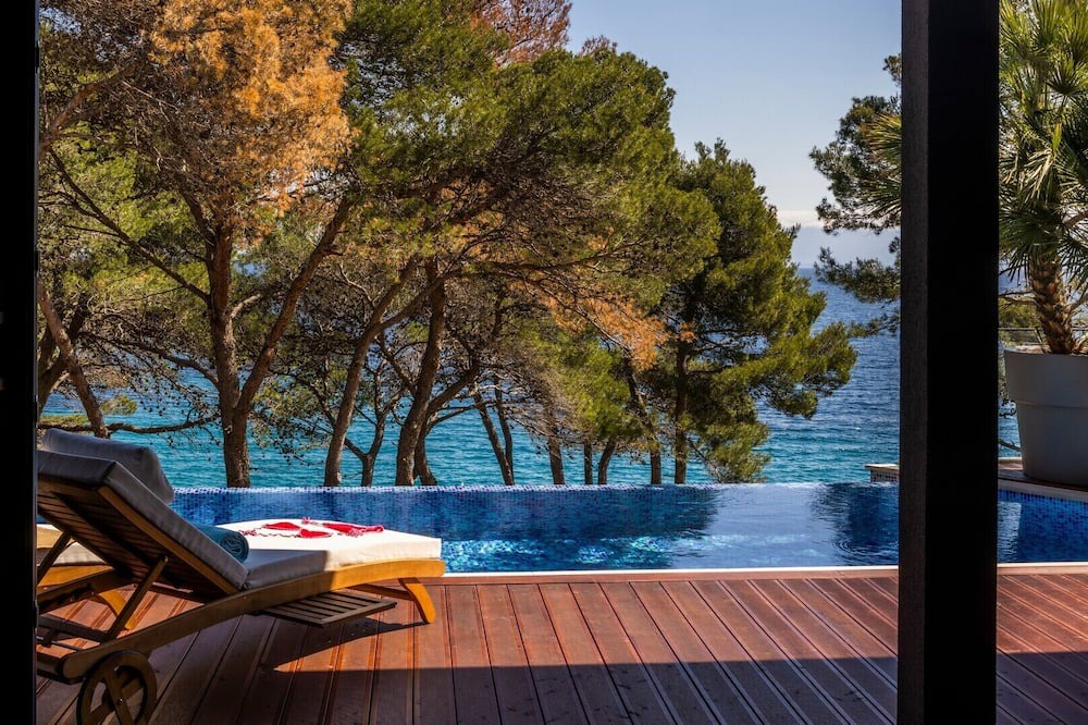 Photo of Outdoor in Cove Murtar