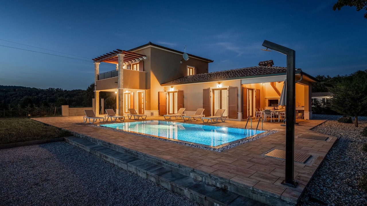 Photo of Outdoor in Paradiz