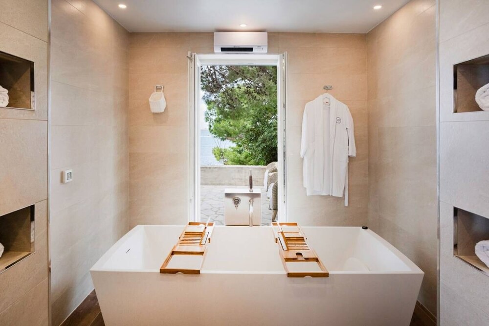 Photo of Bathroom in Lozica