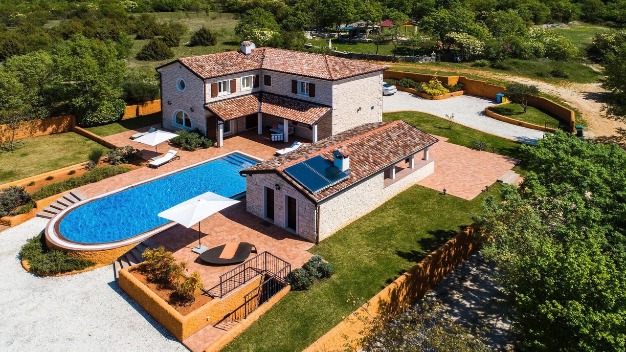 Photo of Outdoor in Cabrunici
