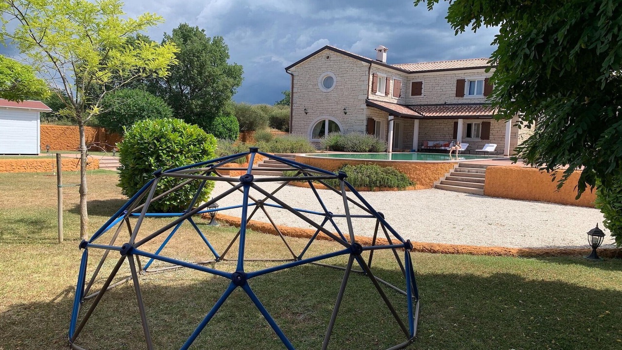 Photo of Outdoor in Cabrunici
