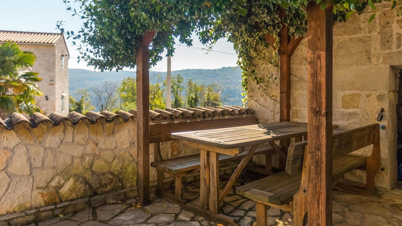 Photo of Outdoor in Brkac