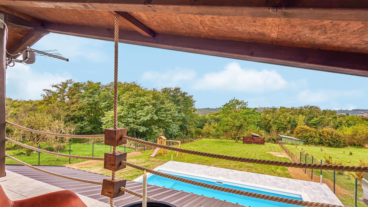 Photo of Outdoor in Kapela