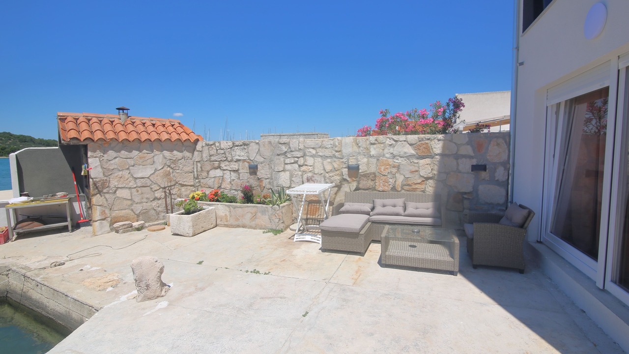 Photo of Patio Balcony in Betina
