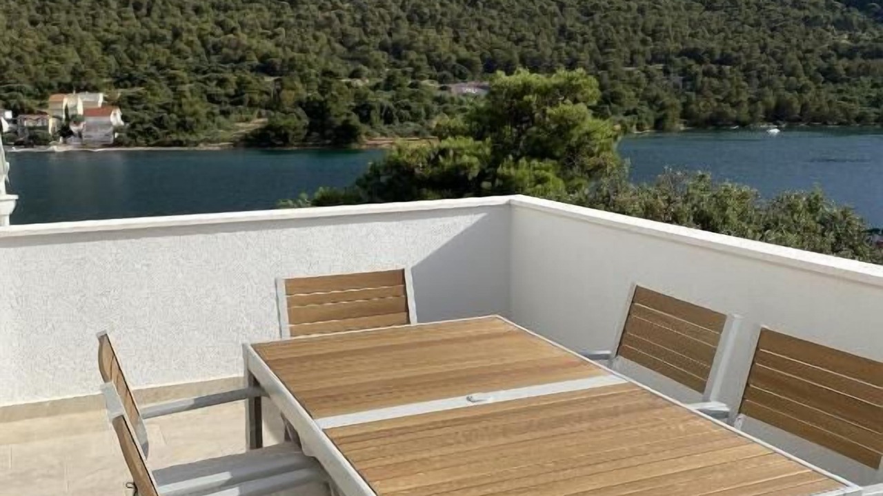Photo of Outdoor in Grebastica