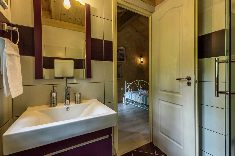 Photo of Bathroom in Pazin