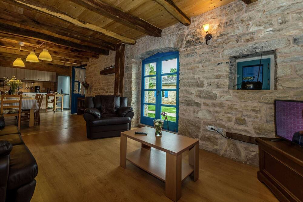 Photo of Livingroom in Pazin