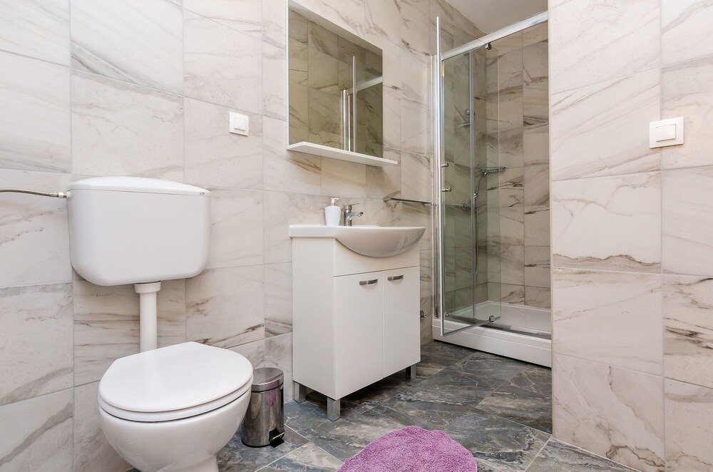Photo of Bathroom in Cilipi