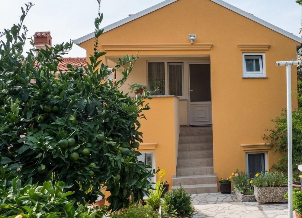 Photo of Outdoor in Cove Murtar
