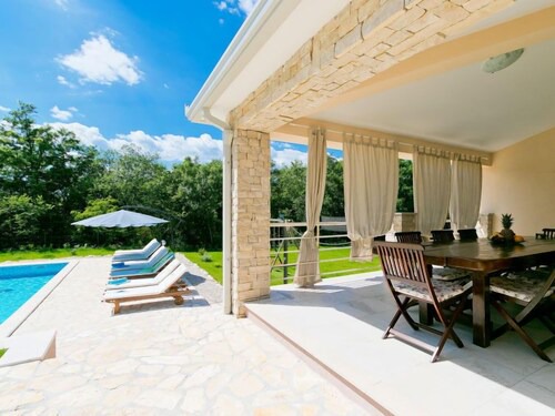 Photo of Patio Balcony in Snasici