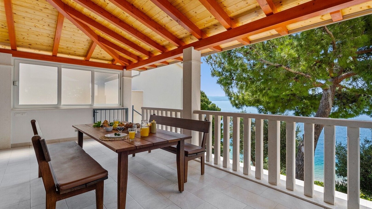 Photo of Outdoor in Medici