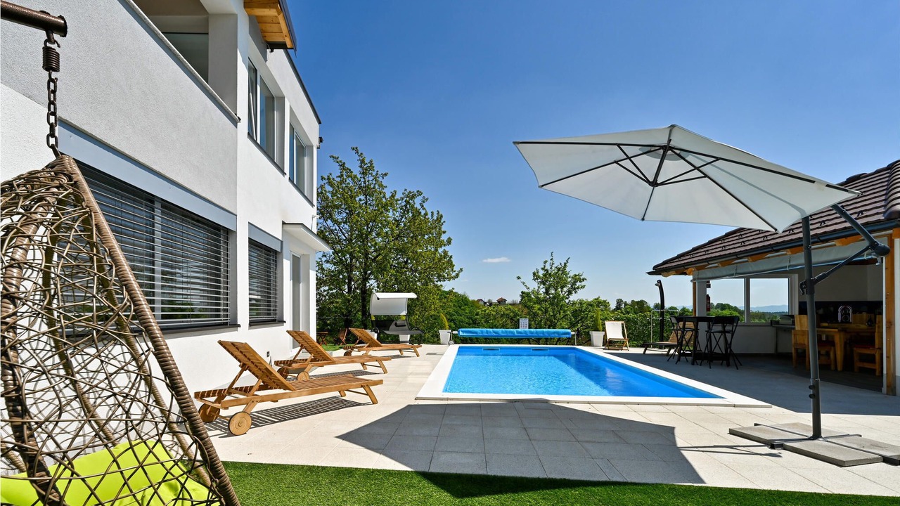 Photo of Outdoor in Cestica