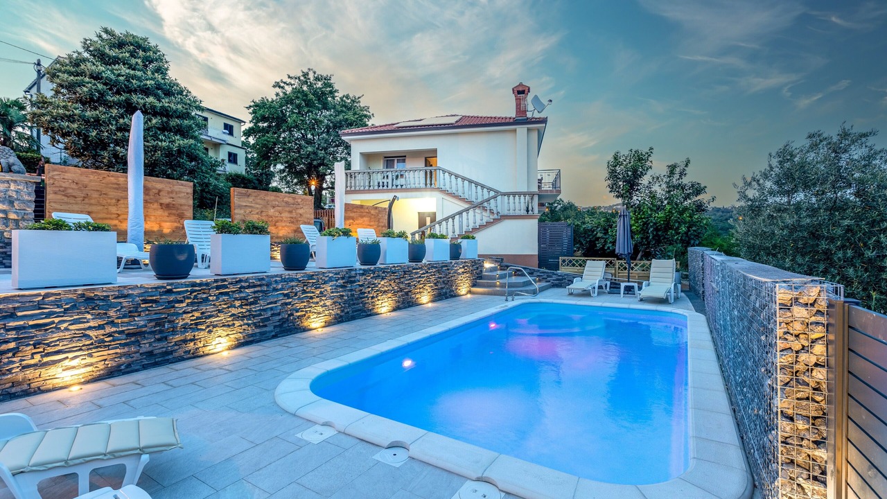Photo of Outdoor in Sarsoni