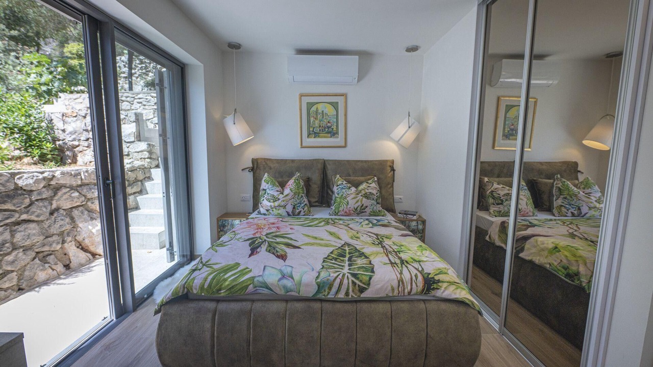 Photo of Bedroom in Cove Murtar