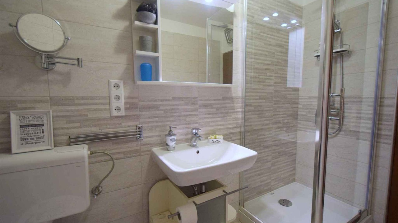 Photo of Bathroom in Omisalj