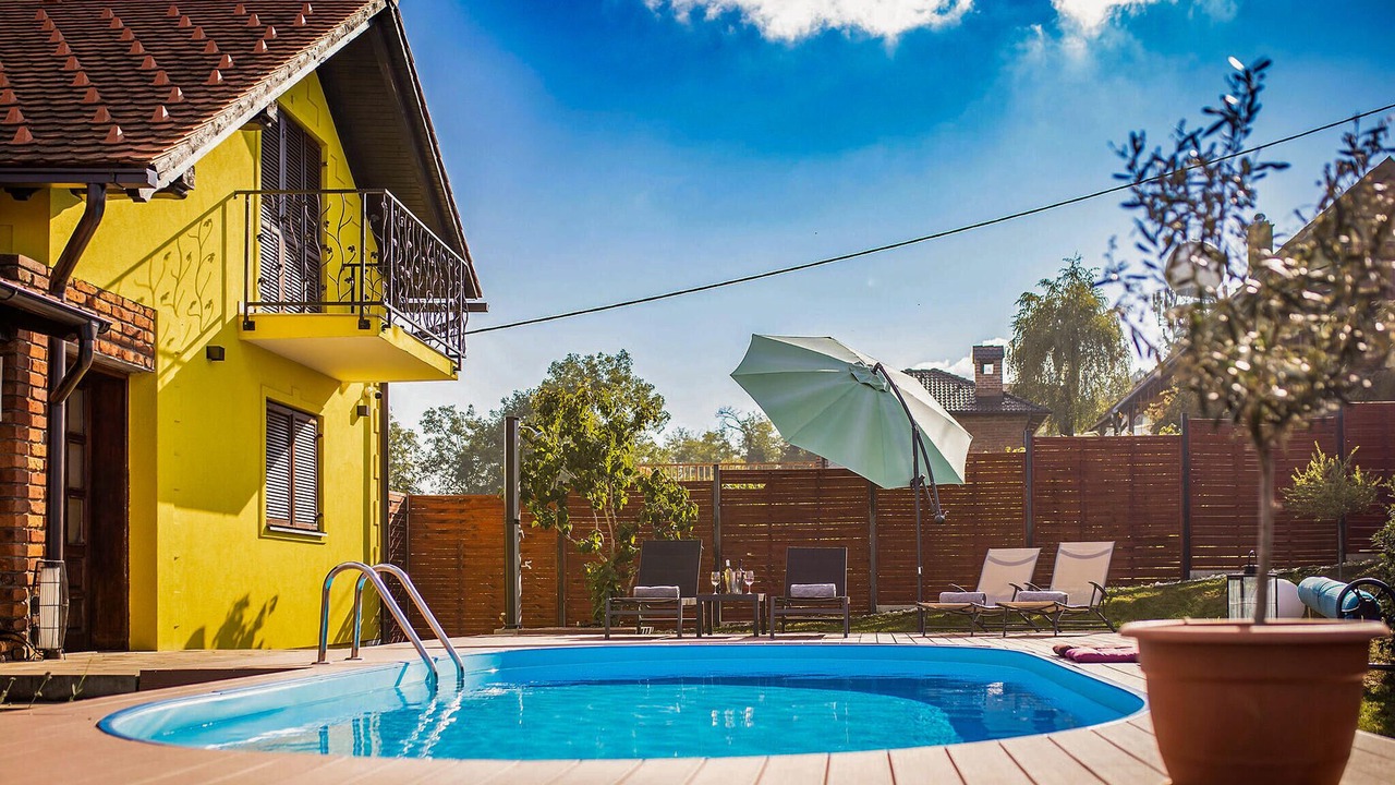 Photo of Outdoor in Pitomaca