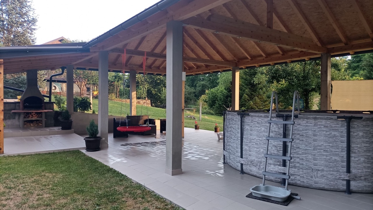 Photo of Patio Balcony in Duga Resa
