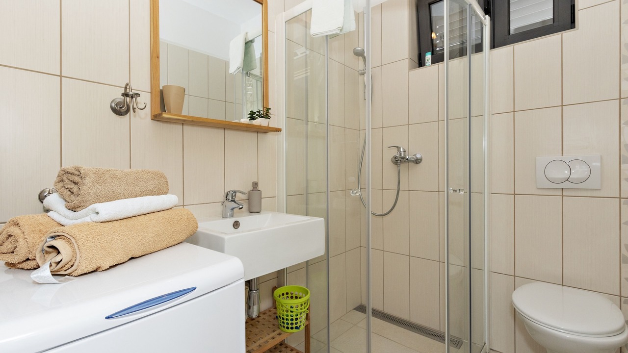 Photo of Bathroom in Brodarica