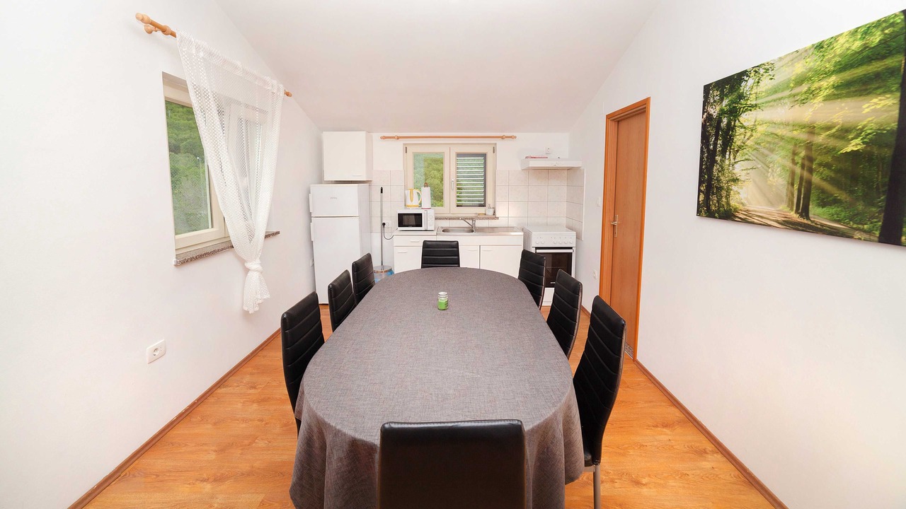 Photo of Livingroom in Brsec