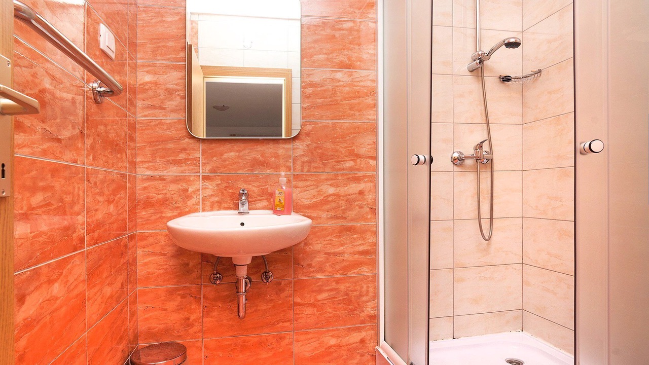 Photo of Bathroom in Brsec