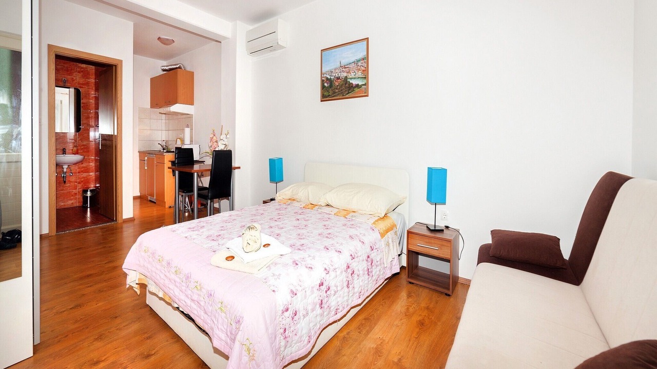 Photo of Livingroom in Brsec