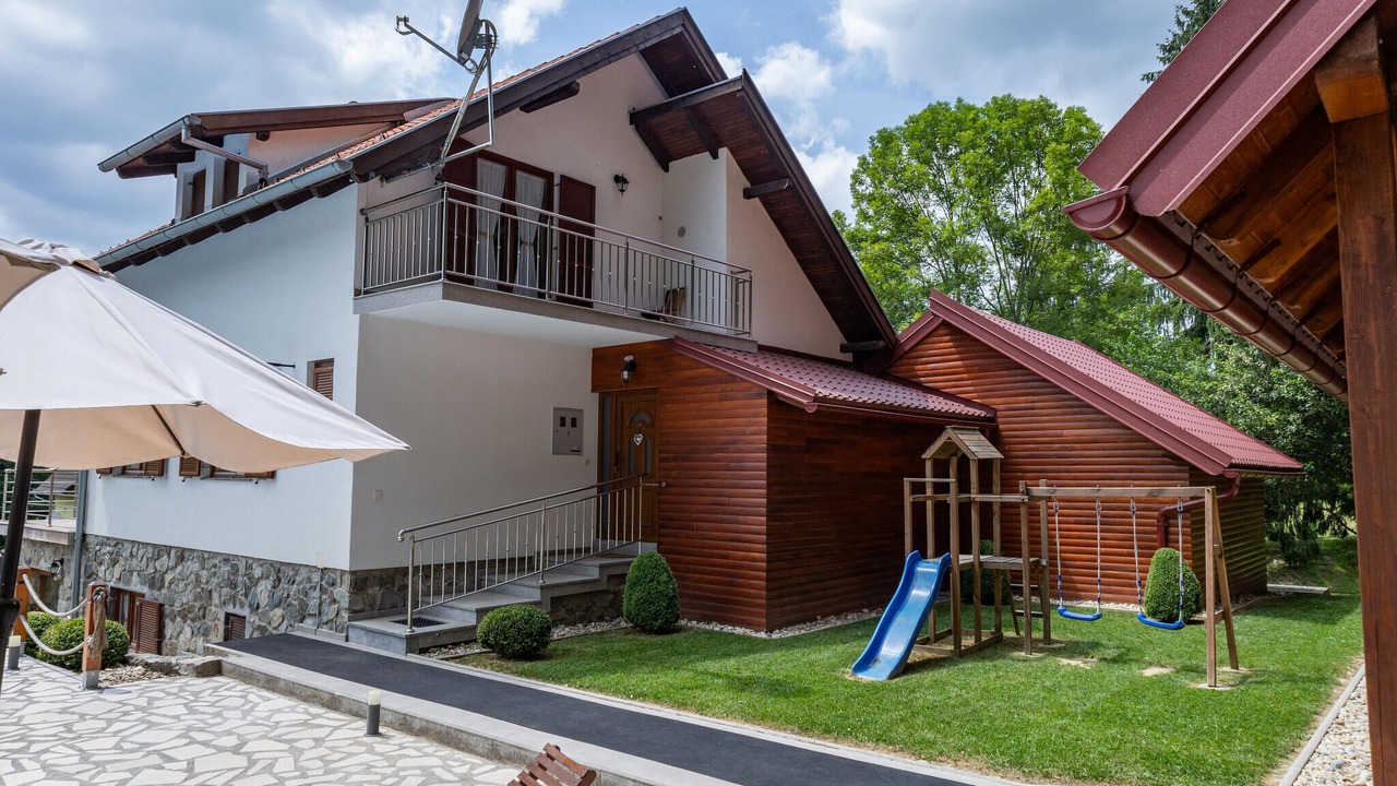 Photo of Others in Brestovac