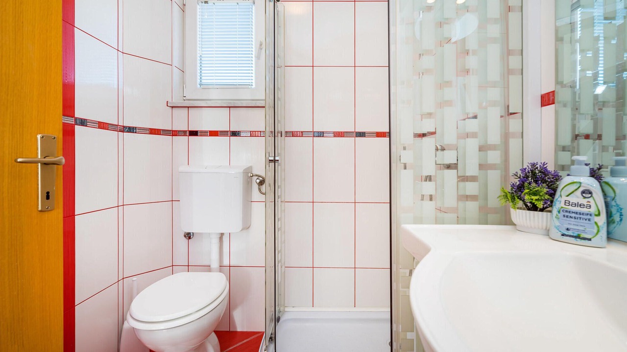 Photo of Bathroom in Rtina