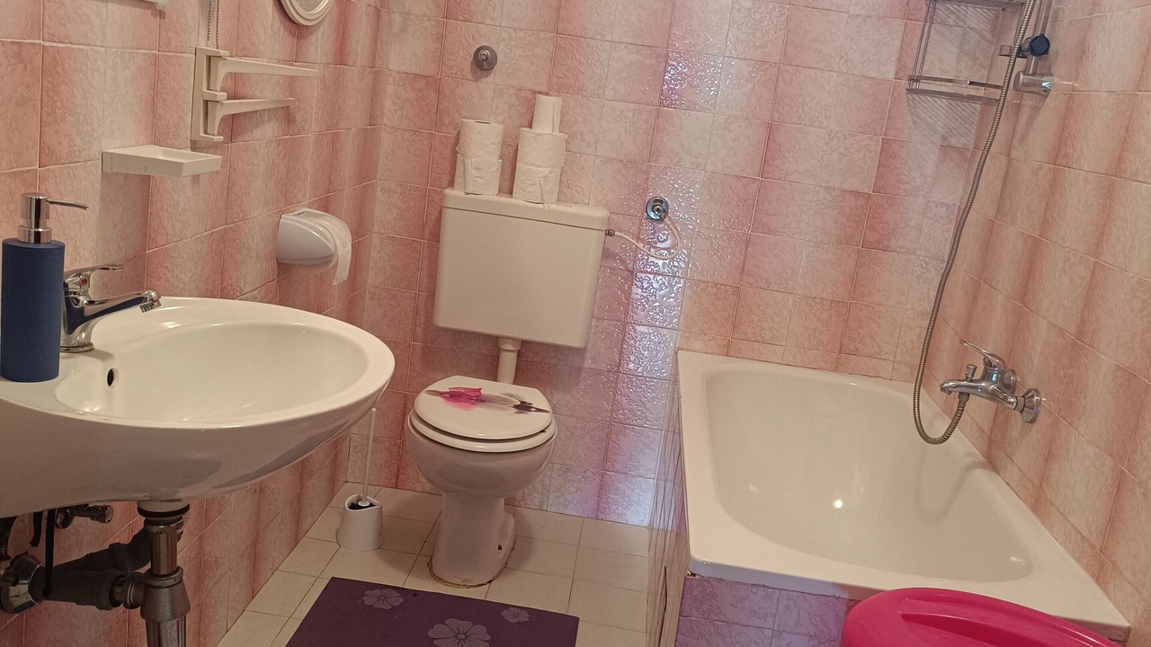 Photo of Bathroom in Velim