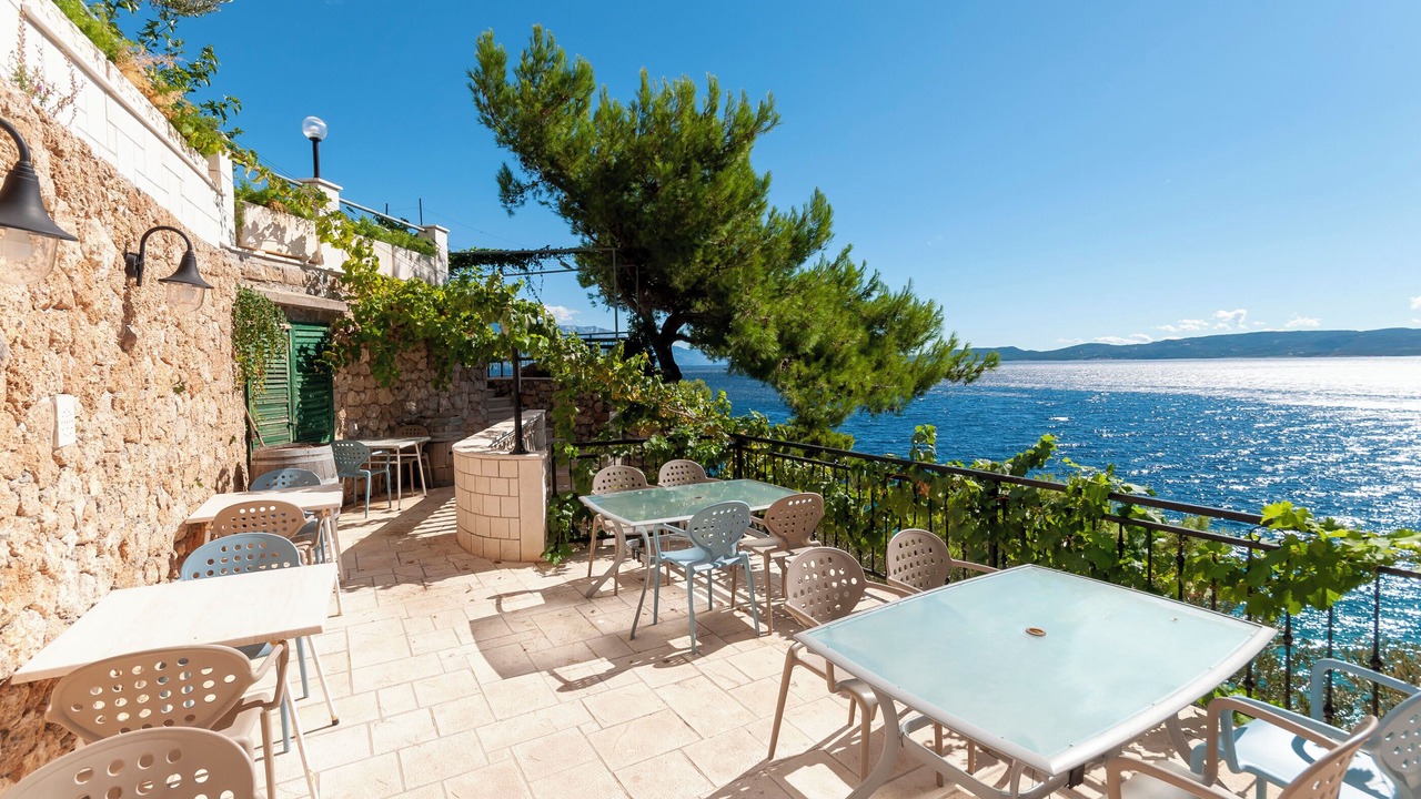 Photo of Outdoor in Medici