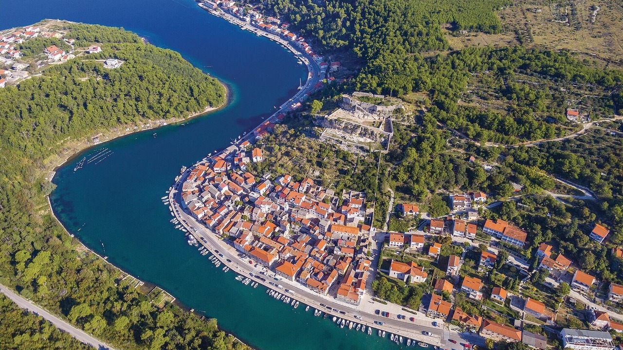 Photo of Others in Velim
