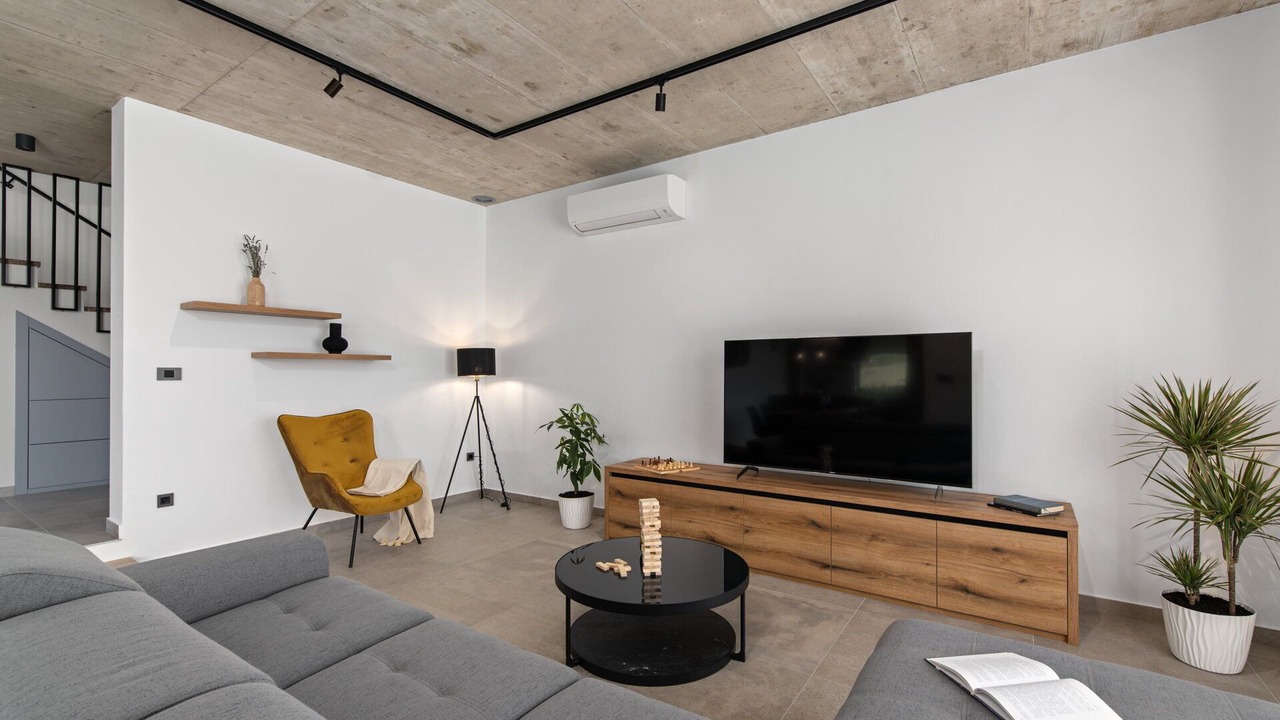Photo of Livingroom in Krsan