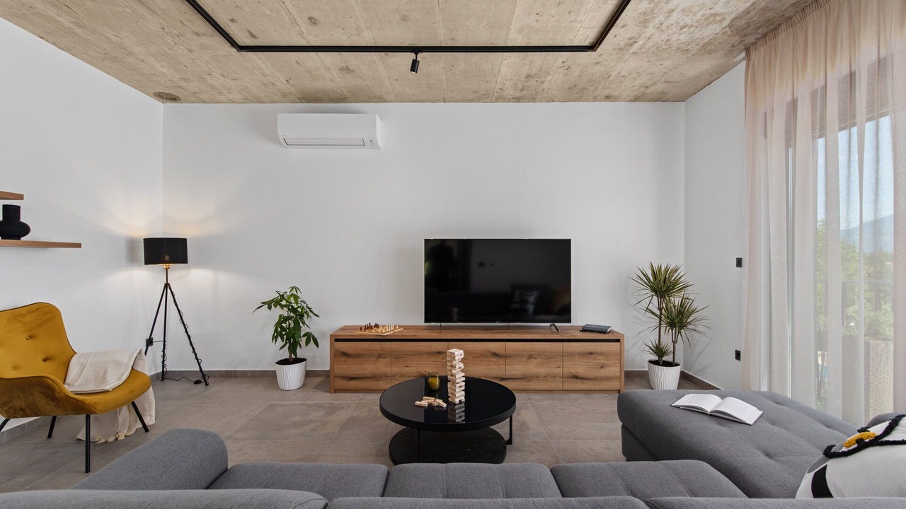 Photo of Livingroom in Krsan