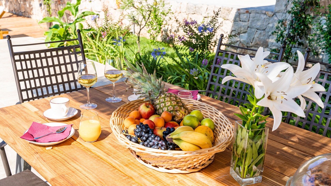 Photo of Outdoor in Molunat