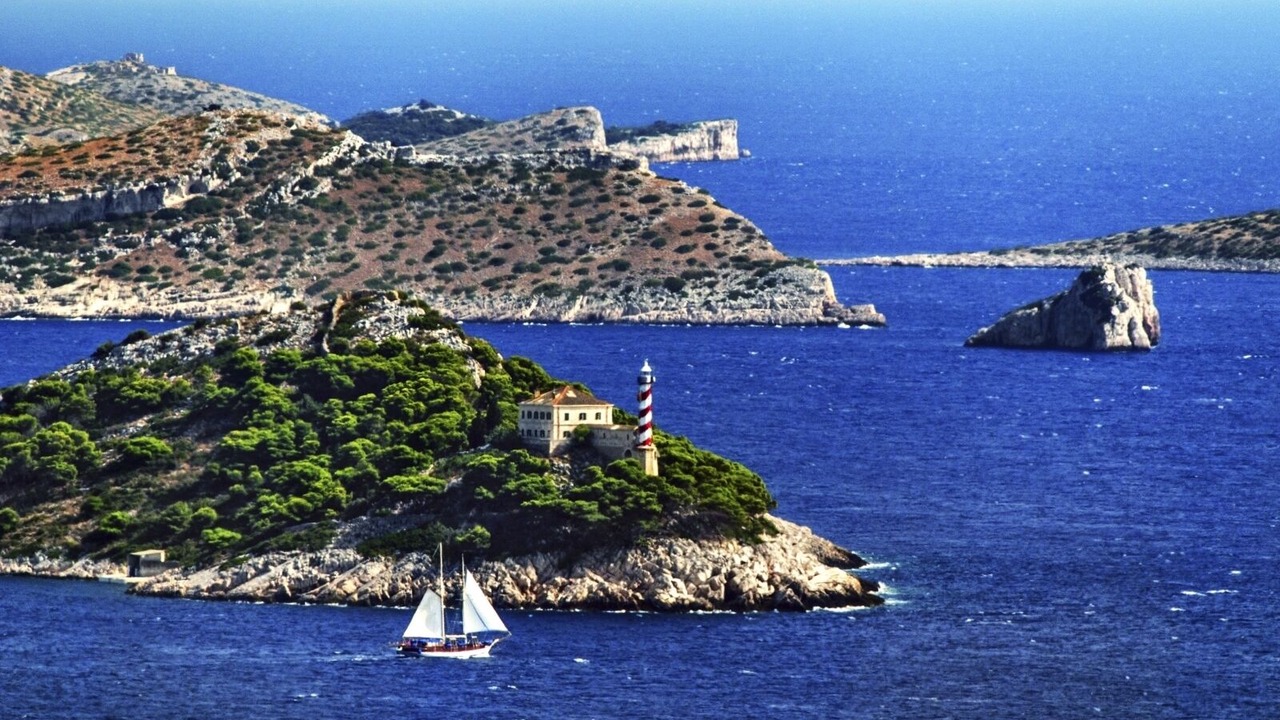 Photo of Others in Luka
