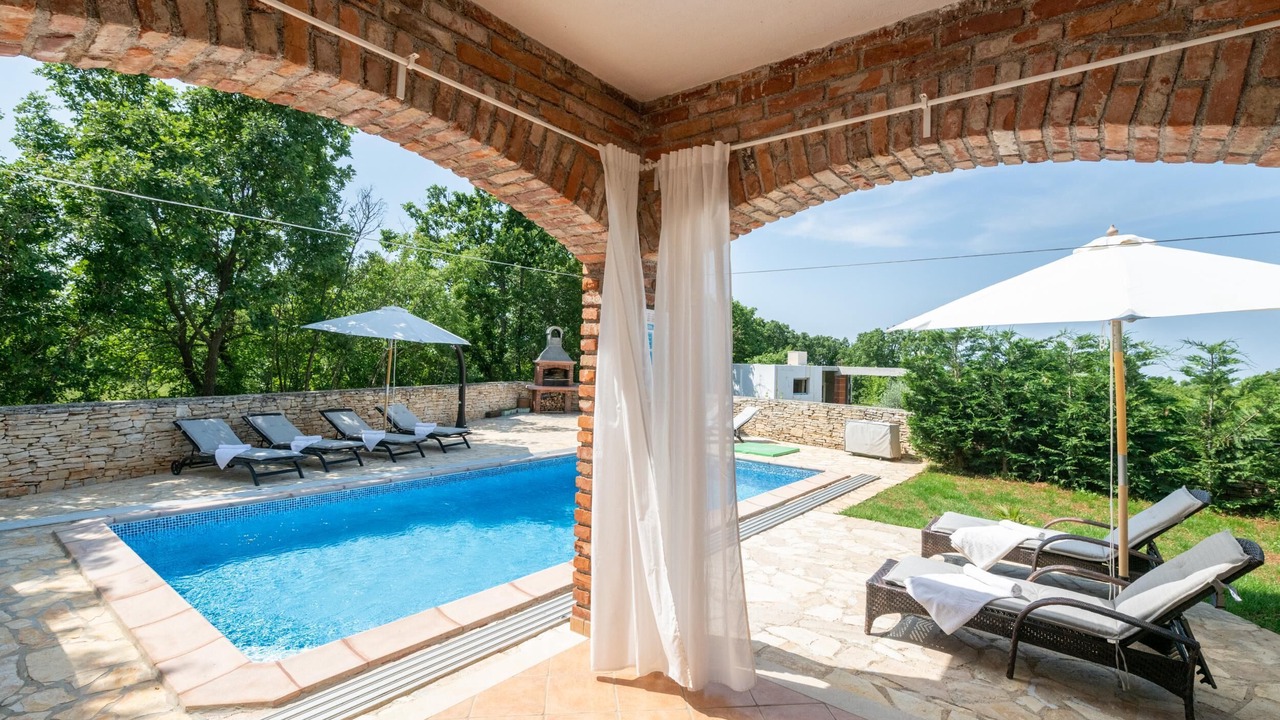 Photo of Outdoor in Cabrunici