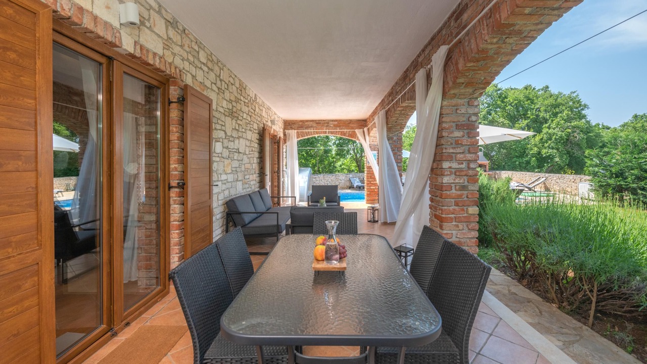 Photo of Outdoor in Cabrunici